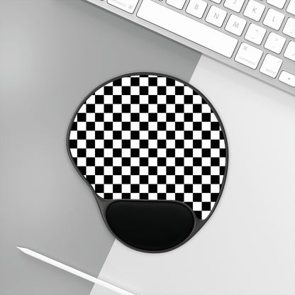 Checkered Mouse Pad With Wrist Rest, Black White Check Computer Gaming Unique Desk Decorative Aesthetic Design Round Foam Mat Starcove Fashion