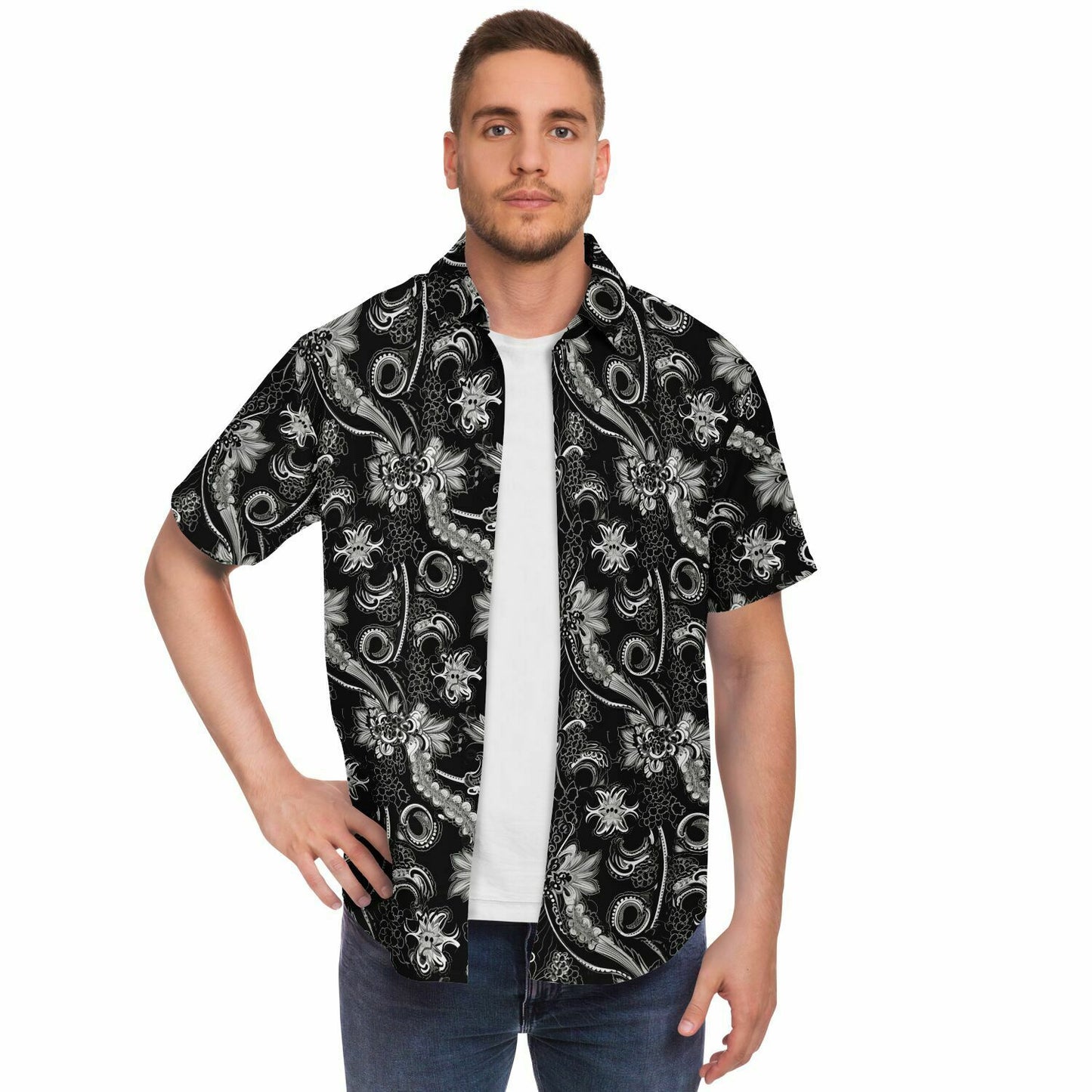 Black Paisley Men Button Down Shirt, Bandana Floral Short Sleeve Casual Print Buttoned Up Collar Plus Size Casual Dress Shirt Starcove Fashion