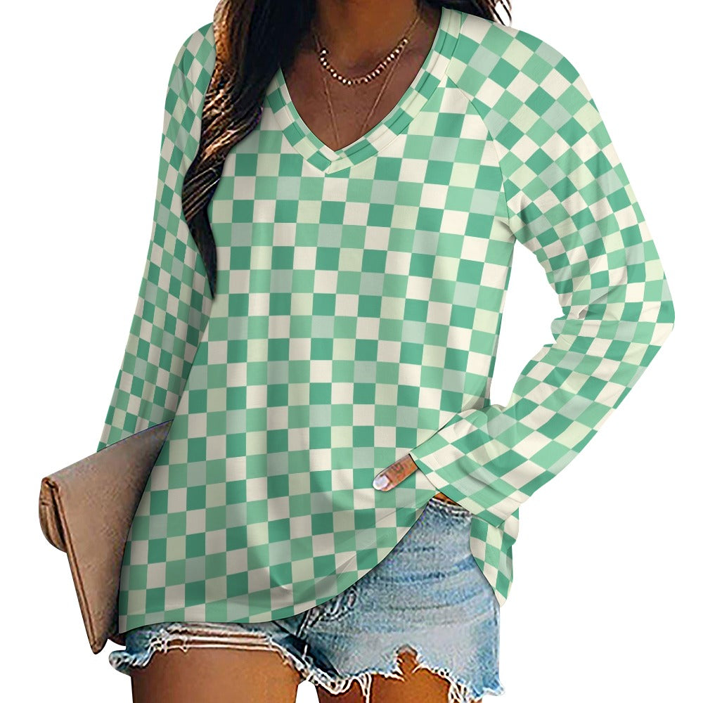 Green Checkered Women Long Sleeve Tshirt loose fit, Gingham Check Relaxed V-neck Designer Graphic Aesthetic Ladies Female Tee Top Shirt - Starcove Fashion