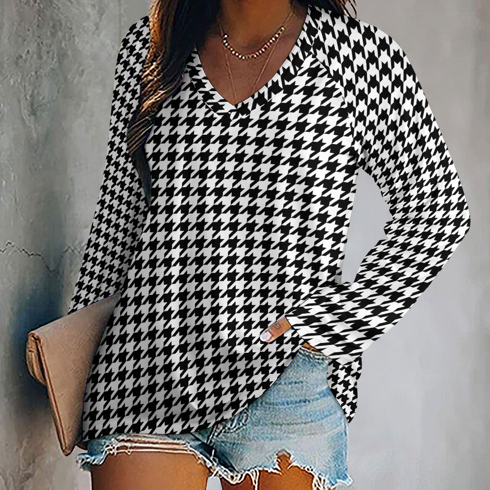 Houndstooth Women Long Sleeve Tshirt loose fit, Black White Relaxed V-neck Designer Graphic Aesthetic Ladies Female Tee Top Shirt Streetwear - Starcove Fashion