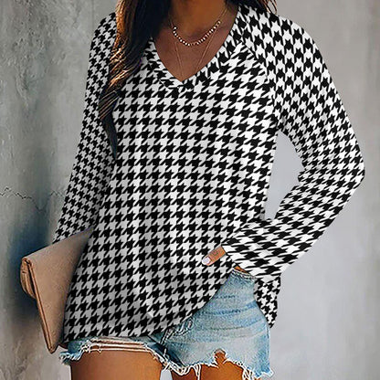 Houndstooth Women Long Sleeve Tshirt loose fit, Black White Relaxed V-neck Designer Graphic Aesthetic Ladies Female Tee Top Shirt Streetwear - Starcove Fashion