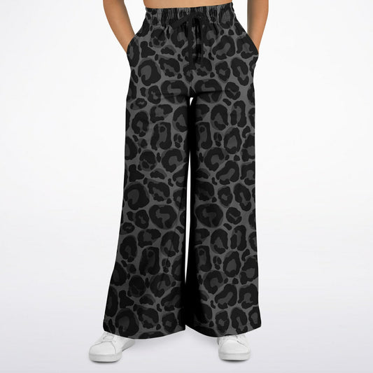 Black Leopard Wide Leg Jogging Pants, Grey Animal Cheetah Print Flare Sweatpants Pockets Women Flared Sweats Cotton Fleece Ladies Joggers