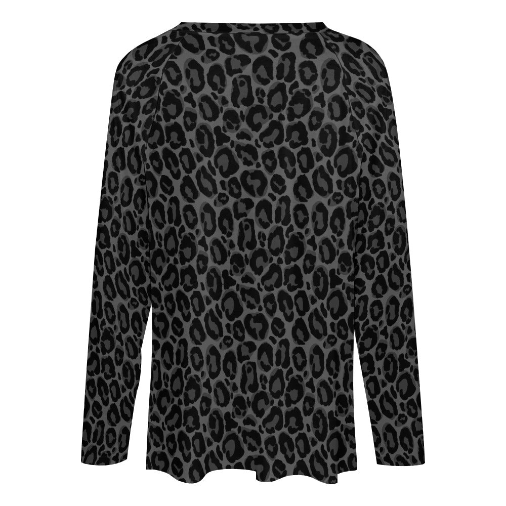 Black Leopard Women Long Sleeve Tshirt loose fit, Gray Animal Print Relaxed V-neck Designer Graphic Aesthetic Ladies Female Tee Top Shirt - Starcove Fashion