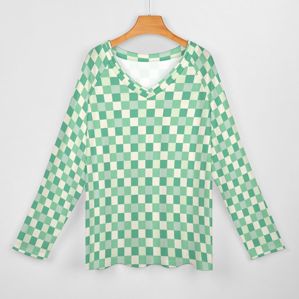 Green Checkered Women Long Sleeve Tshirt loose fit, Gingham Check Relaxed V-neck Designer Graphic Aesthetic Ladies Female Tee Top Shirt - Starcove Fashion