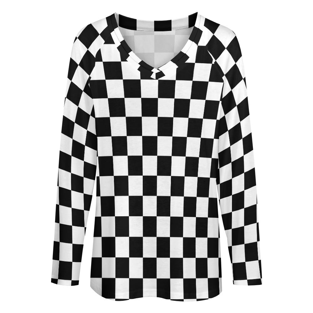Checkered Women Long Sleeve Tshirt loose fit, Black White Check Relaxed V-neck Designer Graphic Aesthetic Ladies Female Tee Top Shirt