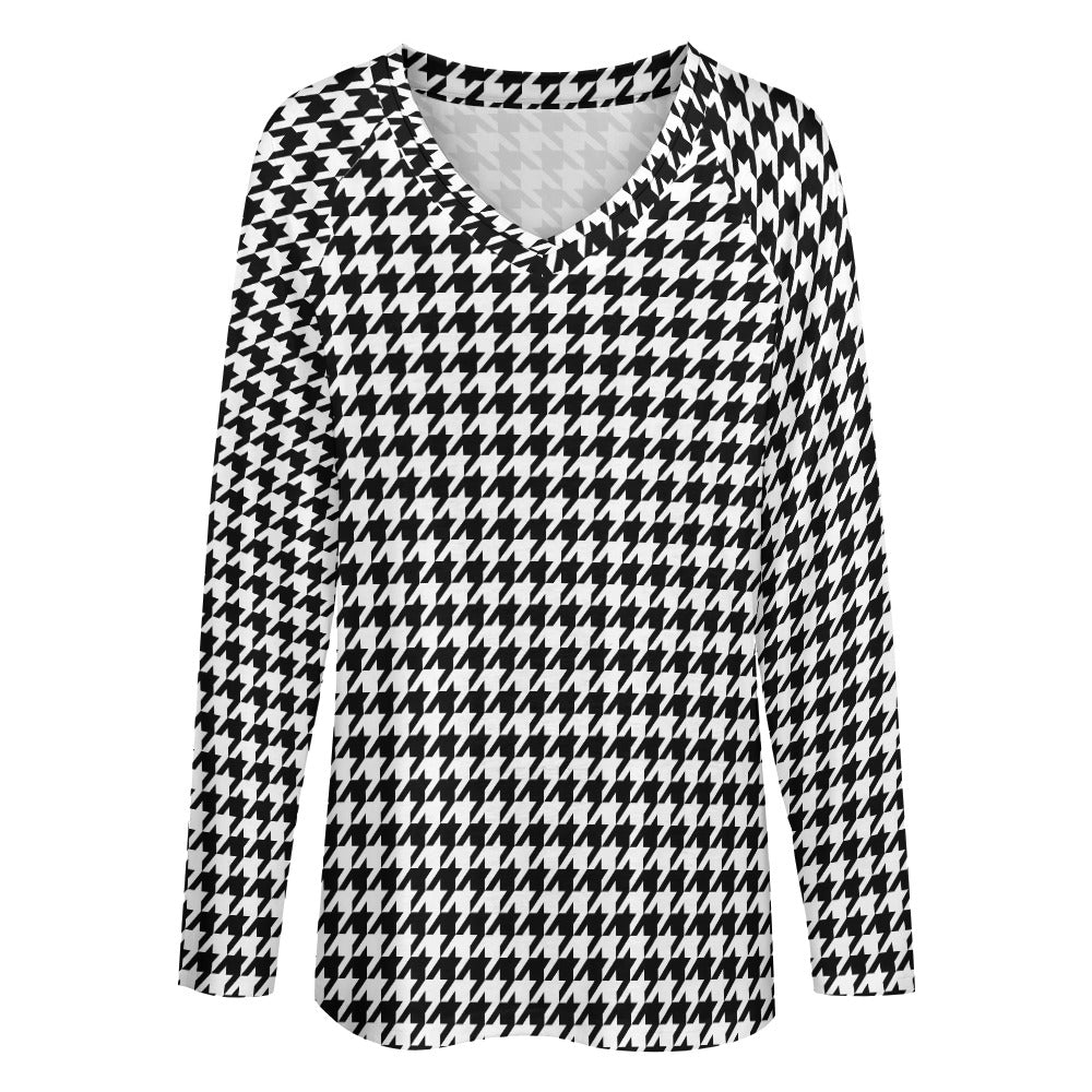 Houndstooth Women Long Sleeve Tshirt loose fit, Black White Relaxed V-neck Designer Graphic Aesthetic Ladies Female Tee Top Shirt Streetwear - Starcove Fashion