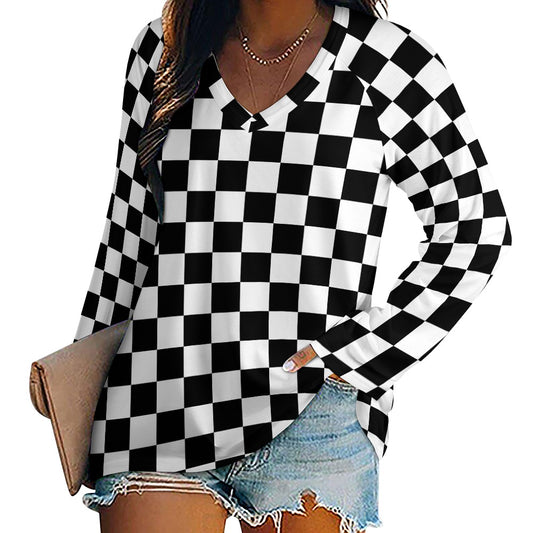 Checkered Women Long Sleeve Tshirt loose fit, Black White Check Relaxed V-neck Designer Graphic Aesthetic Ladies Female Tee Top Shirt