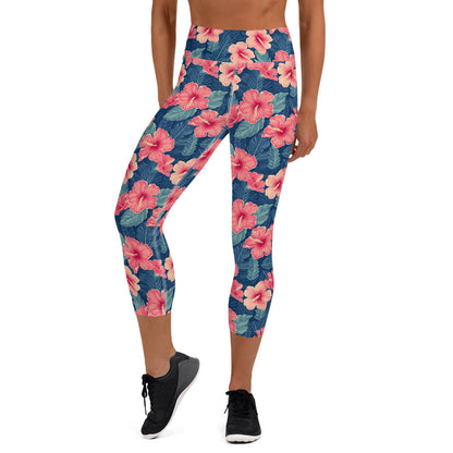 Hawaiian Hibiscus Capri Leggings Women, Pink Flowers 3 4 Cropped Surf Yoga Pants Printed Graphic Workout Gym Tights High Waisted
