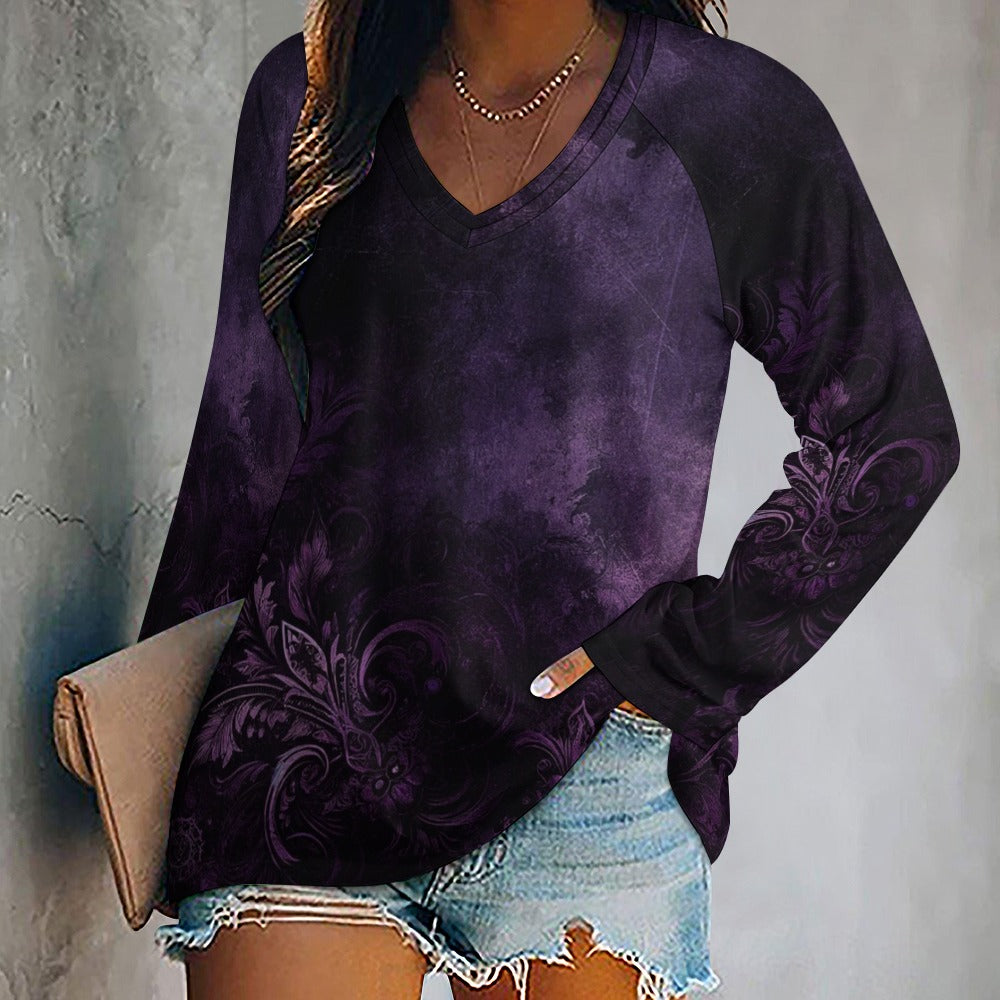 Purple Women Long Sleeve Tshirt loose fit, Floral Gothic Distressed Relaxed V-neck Designer Graphic Aesthetic Ladies Female Tee Top Shirt