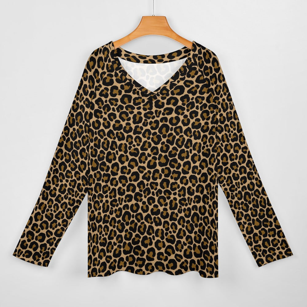 Leopard Women Long Sleeve Tshirt loose fit, Animal Print Brown Cheetah Relaxed V-neck Designer Aesthetic Ladies Female Tee Top Shirt