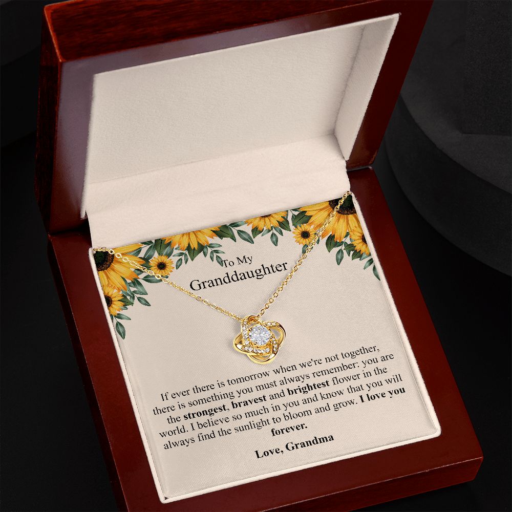 Granddaughter Necklace from Grandma, Love Knot Pendant Jewelry Gold Family Grandmother Birthday Sunflower Message Card Gift Starcove Fashion