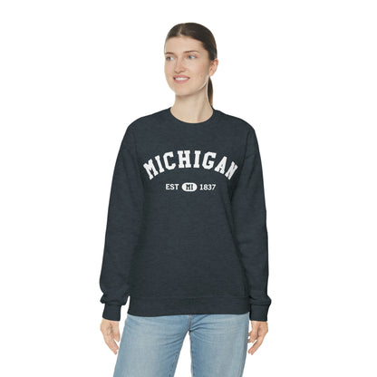 Michigan Sweatshirt, State MI Vintage Graphic Crewneck Fleece Cotton Sweater College Jumper Pullover Men Women Aesthetic Top Starcove Fashion