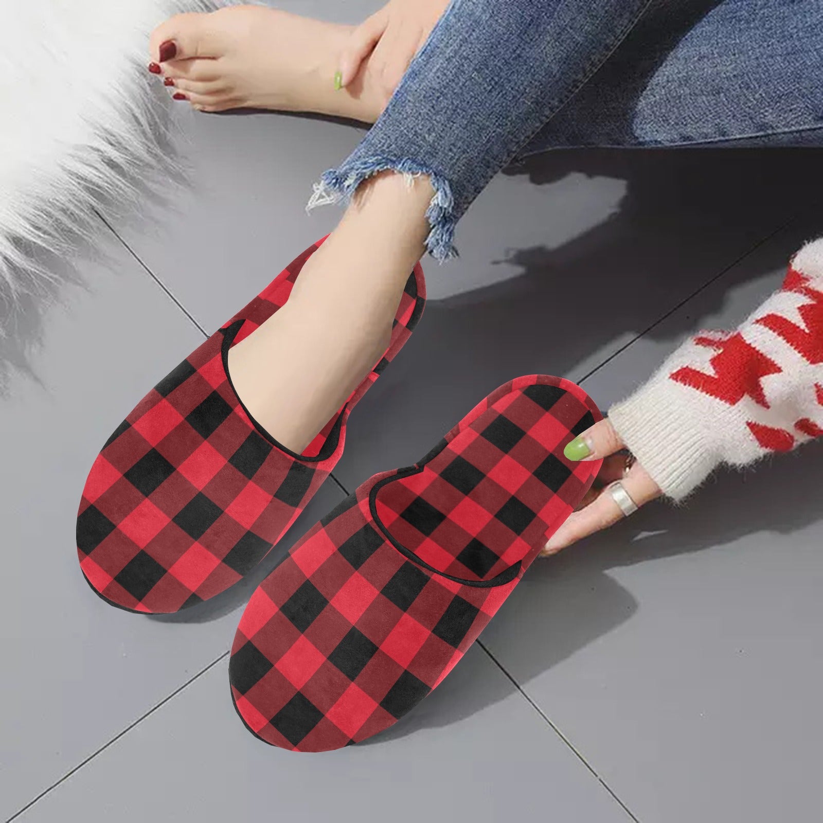 Buffalo Plaid Women's House Slide Slippers, Red Black Check Christmas Handmade Bedroom Cozy Winter Shoes Starcove Fashion