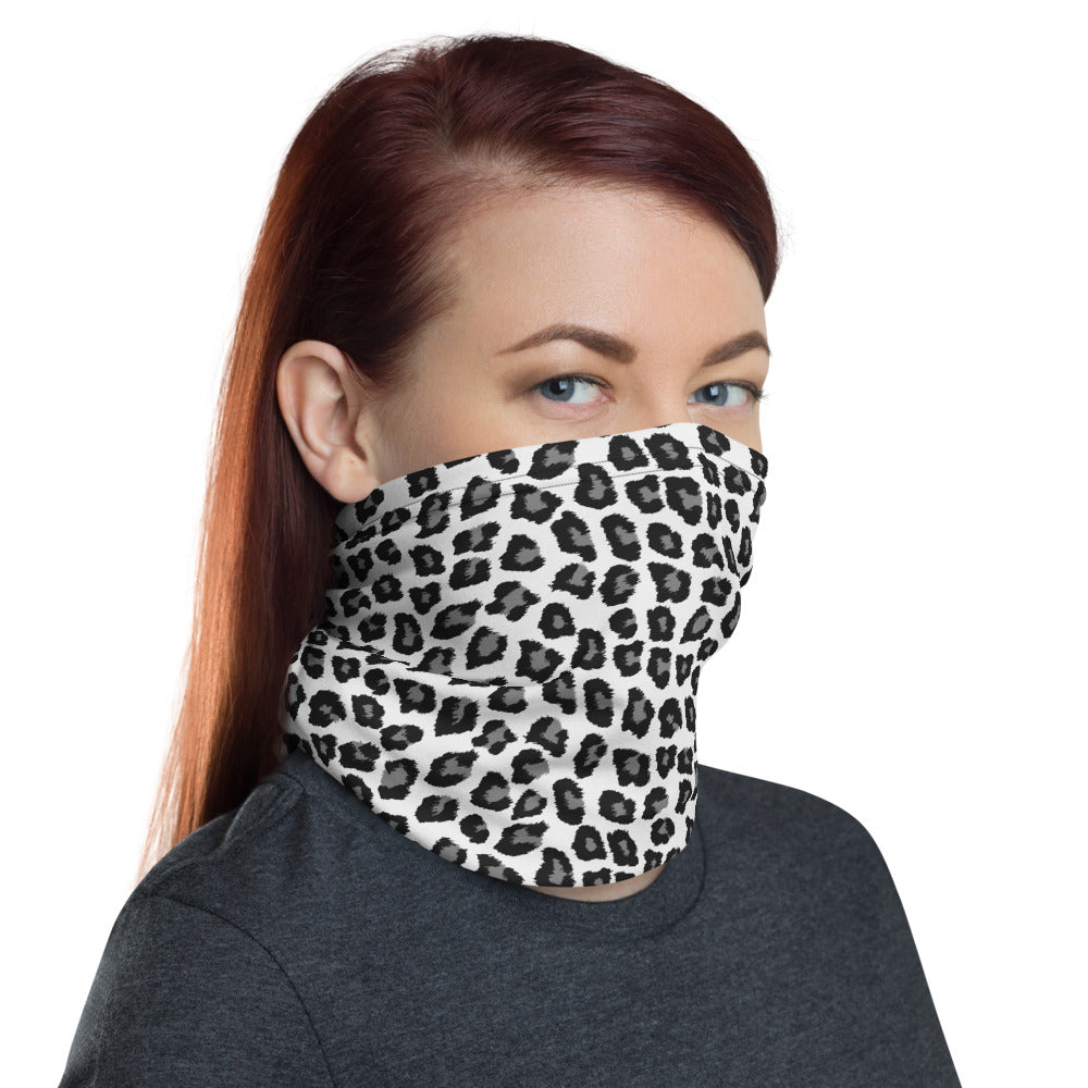 Snow Leopard Print Face Mask Washable Neck Gaiter, Black White Animal Reusable Mouth Shield Covering Neck Warmer Bandanna Scarf Starcove Fashion